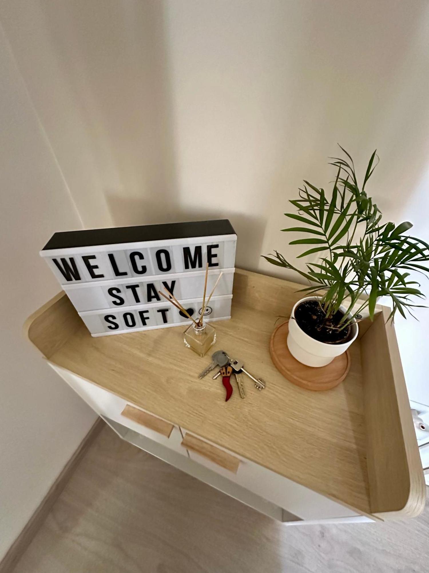 Stay Soft Apartment - Centro Storico Napoli Bagian luar foto